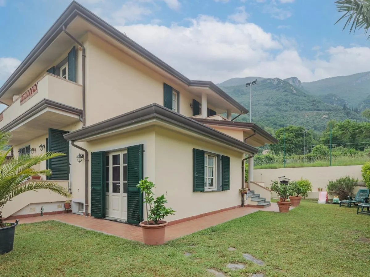 Holiday home Locazione Turistica Maria Villa Camaiore